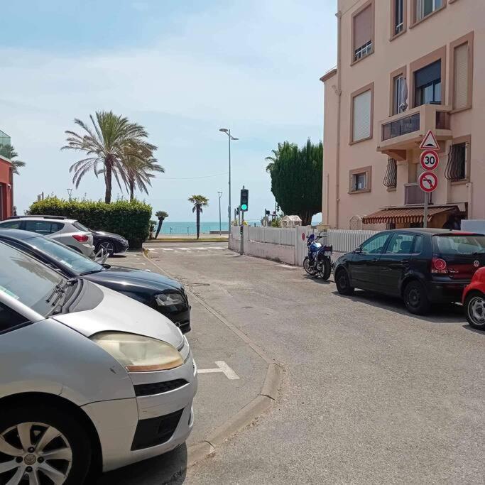 Studio Cosy Terrasse Front Mer Cagnes-sur-Mer Luaran gambar